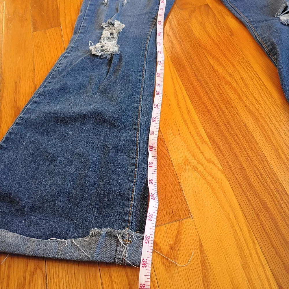 SHEIN SXY High Waist Ripped Raw Hem Flare Leg Jeans Size 21/Medium